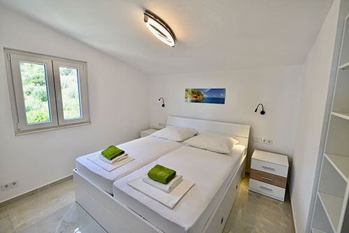 Apartmani Zavala | Apartmani Petrovac Hvar